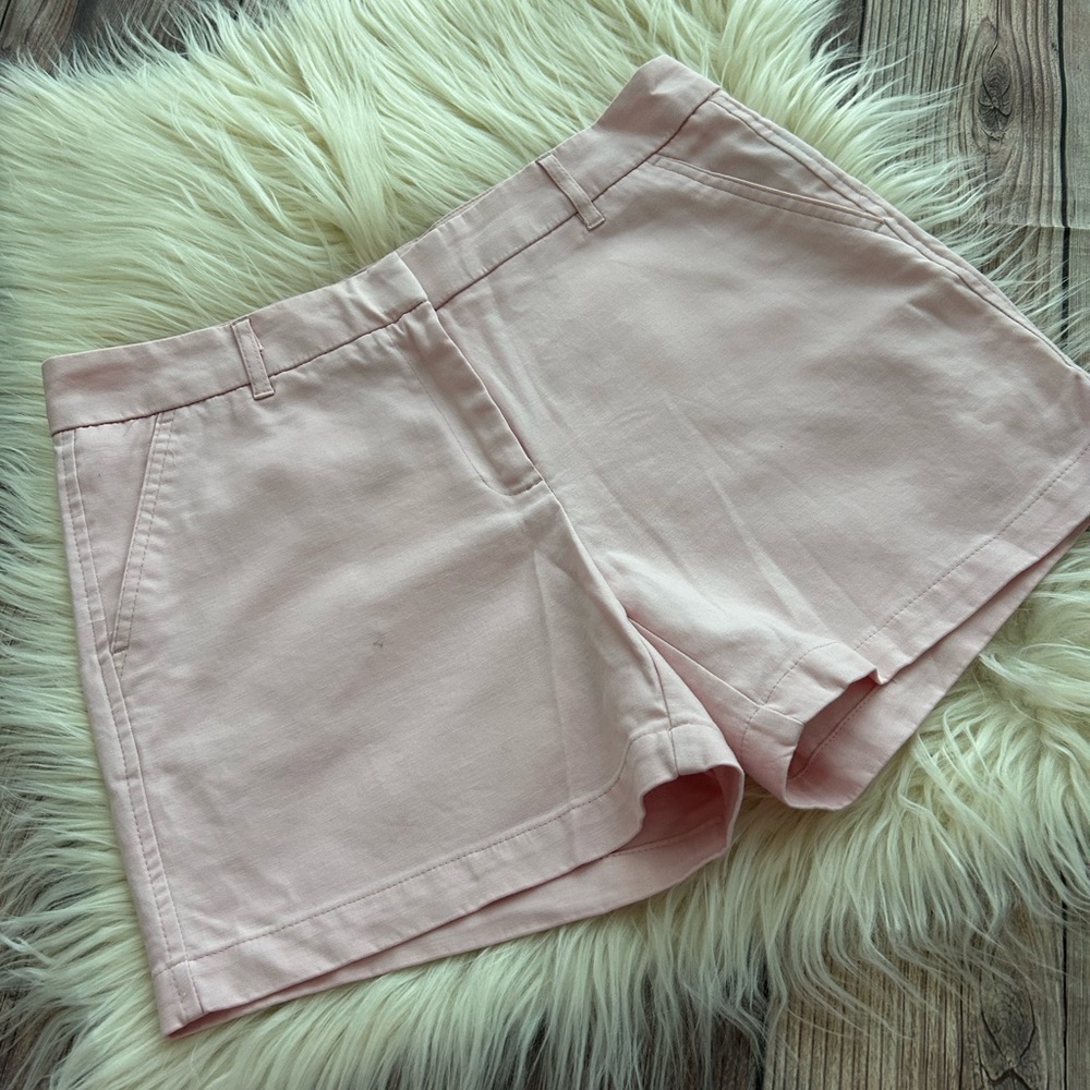 🛍️ EUC LADIES LAND N SEA SHORTS